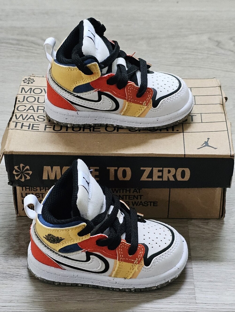 Jordan 1 Mid SE Multicolor Toddler Shoes Size 4C